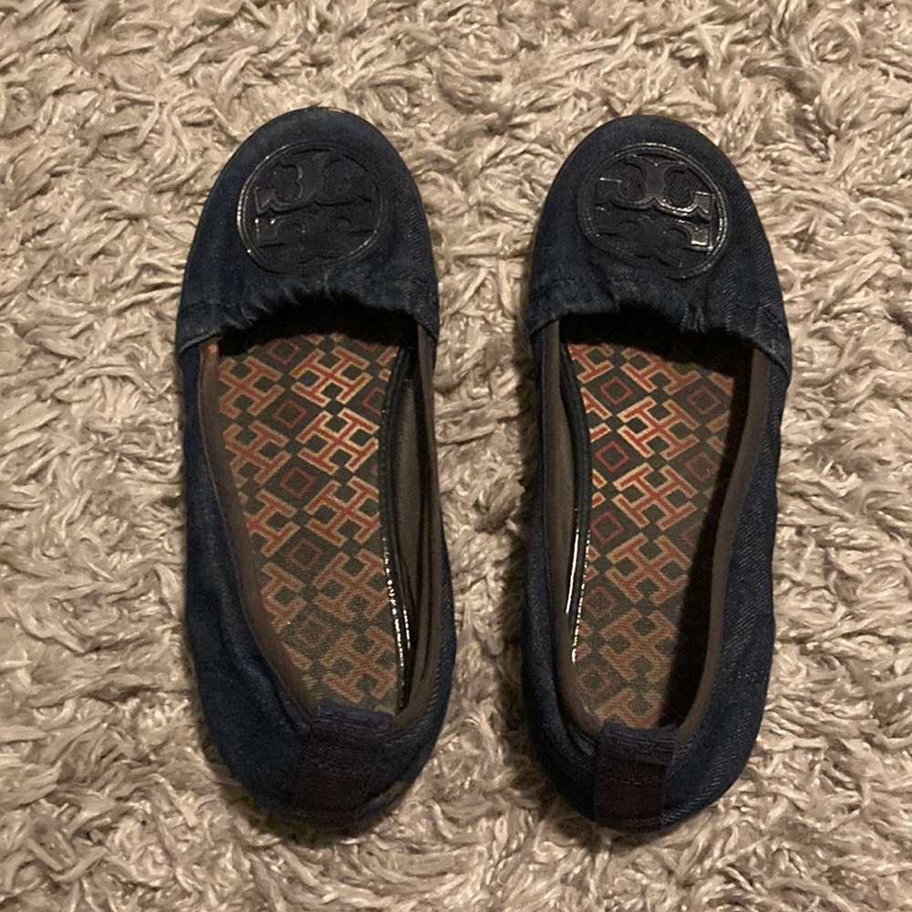 Lightly worn Tory Burch shoes
